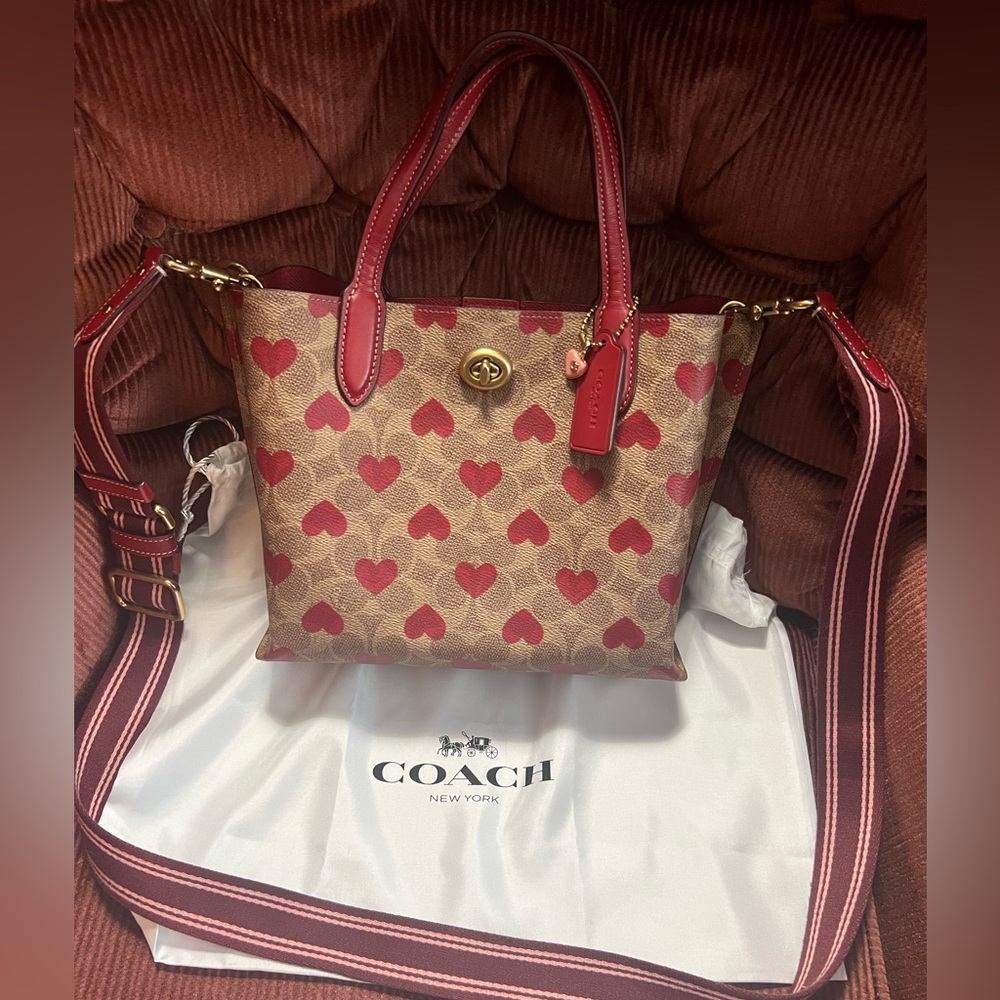 2023 Signature with Heart Design Coach Purse